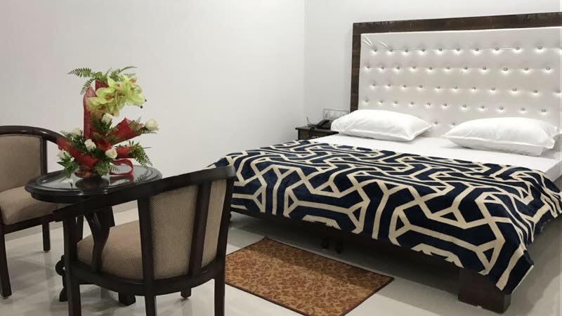 بهاراتبور Hotel Pratap Regal المظهر الخارجي الصورة