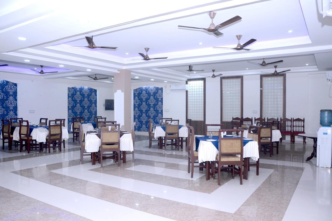 بهاراتبور Hotel Pratap Regal المظهر الخارجي الصورة